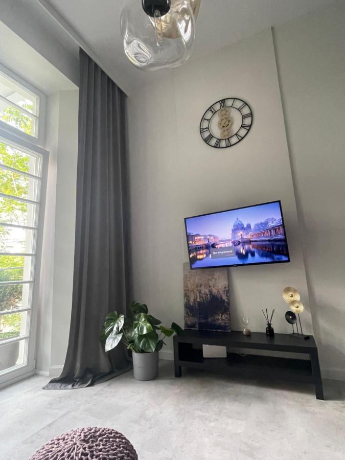 Przy Bulwarze - By The River Apartment วรอตซวาฟ ภายนอก รูปภาพ